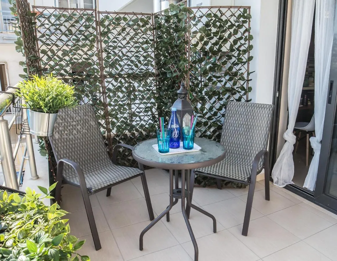 아파트 Aslanis Luxury Suites 테살로니키